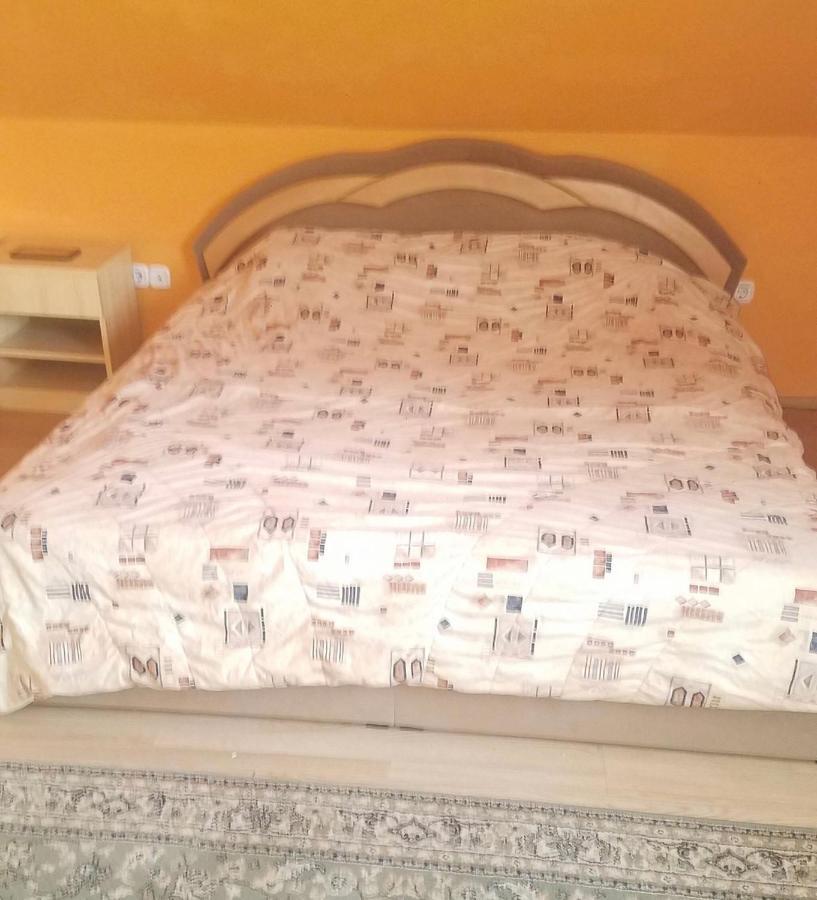 Gabe'S Nest Lägenhet Urom Exteriör bild